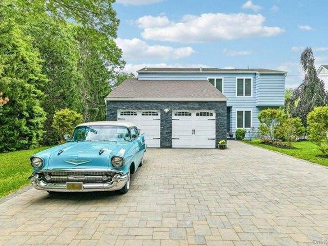 House for sale in Argyle, New York
