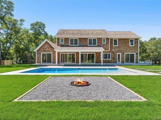 House for sale in Argyle, New York