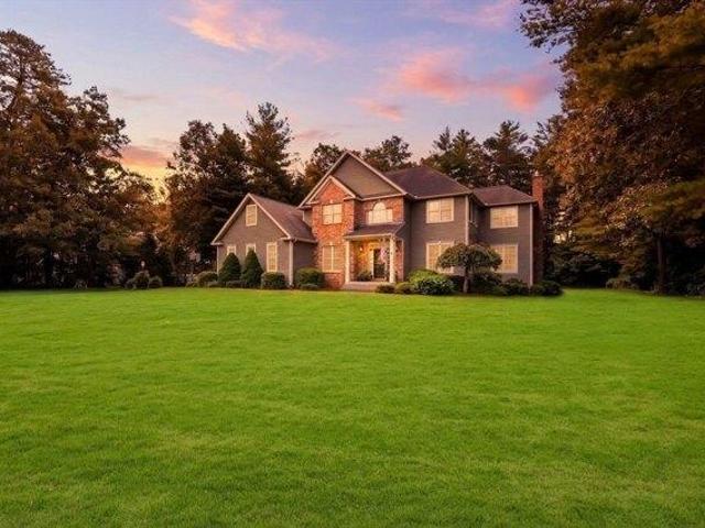 House for sale in Hampden, Massachusetts