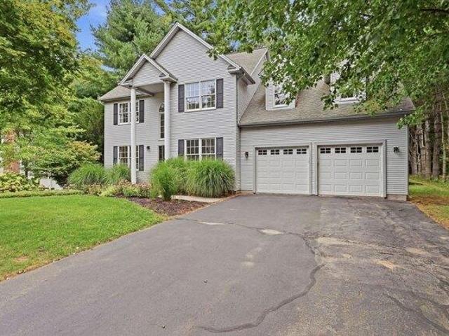 House for sale in Hampden, Massachusetts