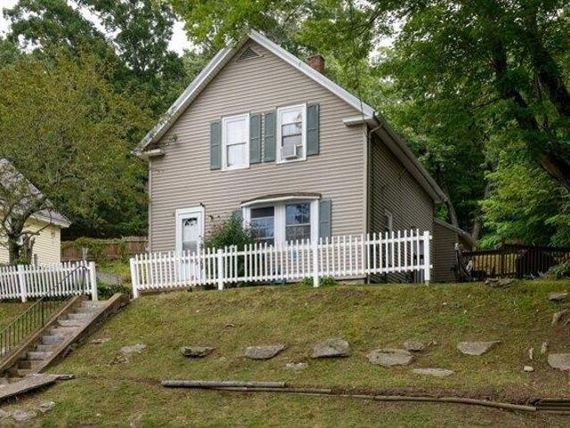 House for sale in Spencer, Massachusetts