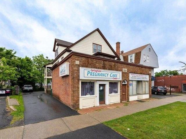 House for sale in Hampden, Massachusetts