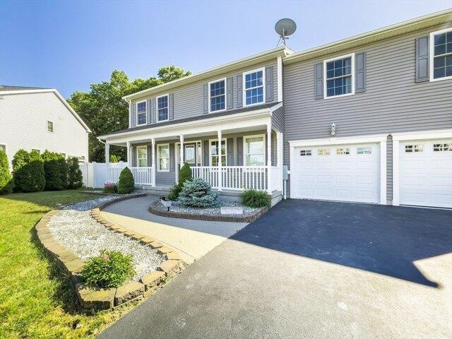 House for sale in Hampden, Massachusetts