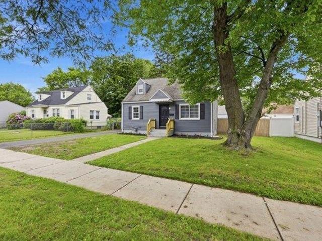 House for sale in Hampden, Massachusetts