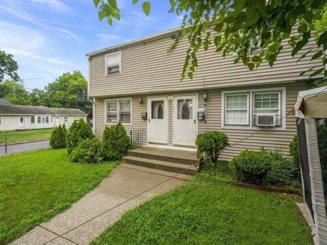 House for sale in Hampden, Massachusetts