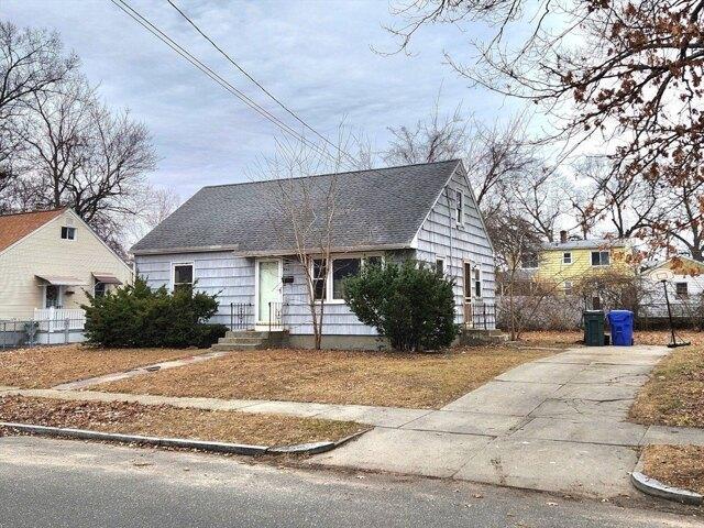 House for sale in Hampden, Massachusetts