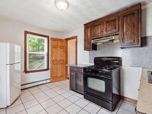 House for sale in Indian Orchard, Springfield