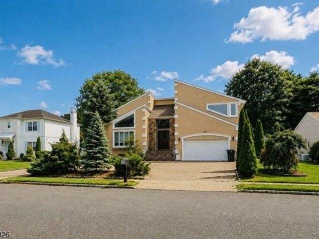 House for sale in Springfield, New Jersey