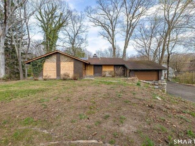 House for sale in Cos Cob, Connecticut