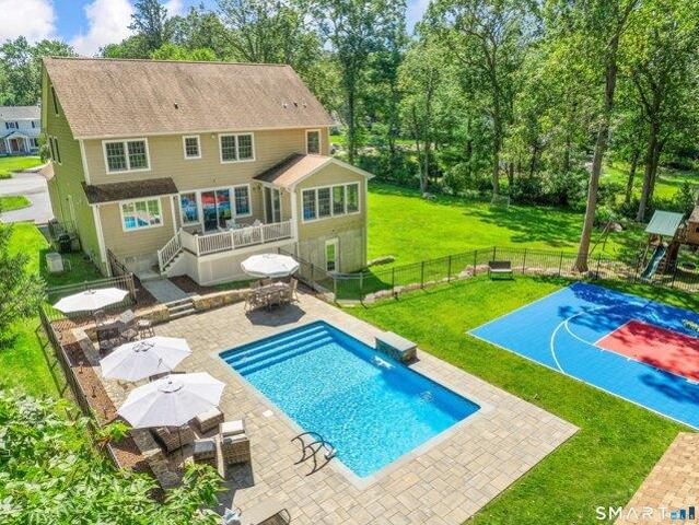 House for sale in Cos Cob, Connecticut