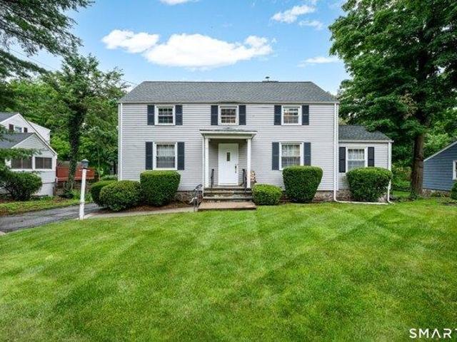 House for sale in Cos Cob, Connecticut