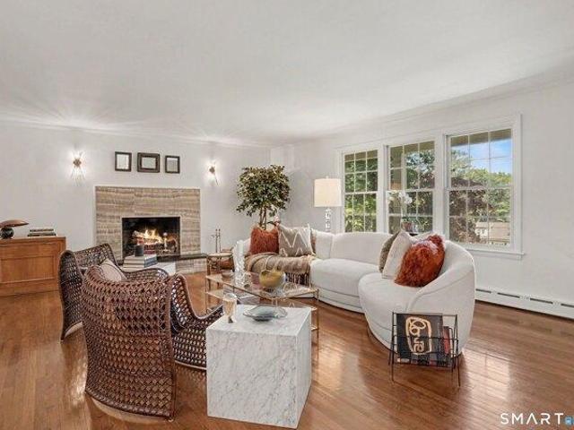 House for sale in Cos Cob, Connecticut