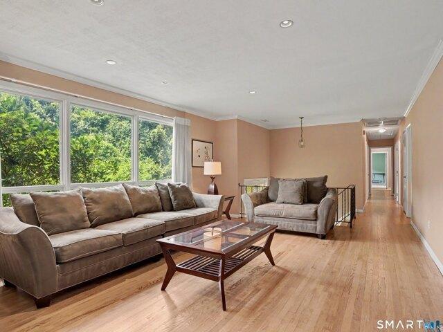 House for sale in Cos Cob, Connecticut
