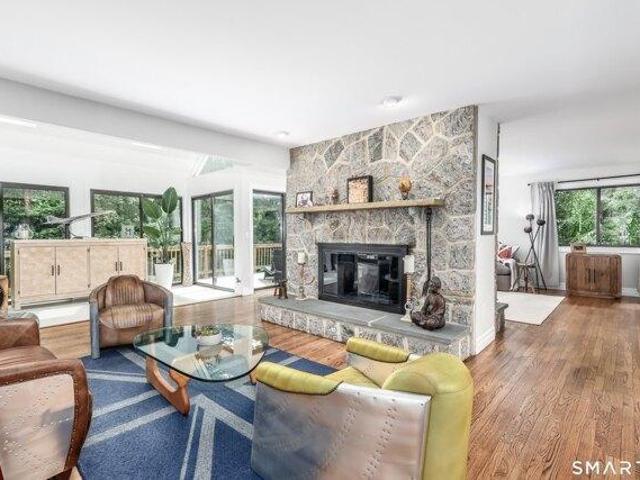 House for sale in Cos Cob, Connecticut
