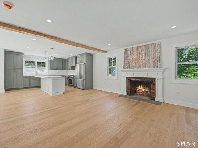 House for sale in Cos Cob, Connecticut