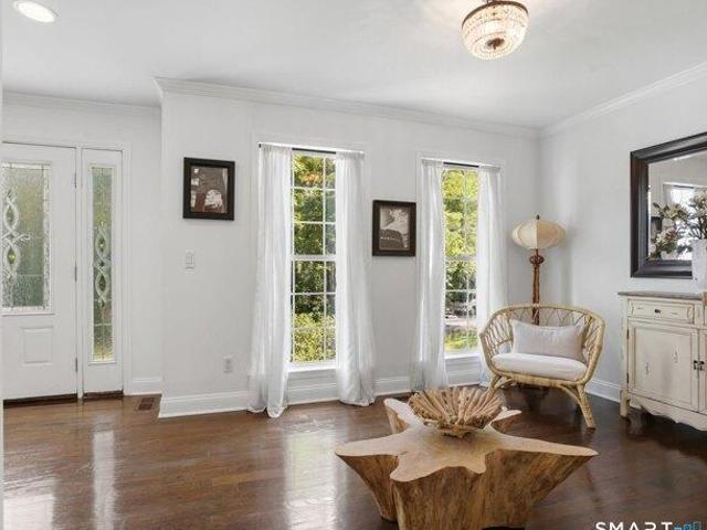 House for sale in Belltown, Stamford