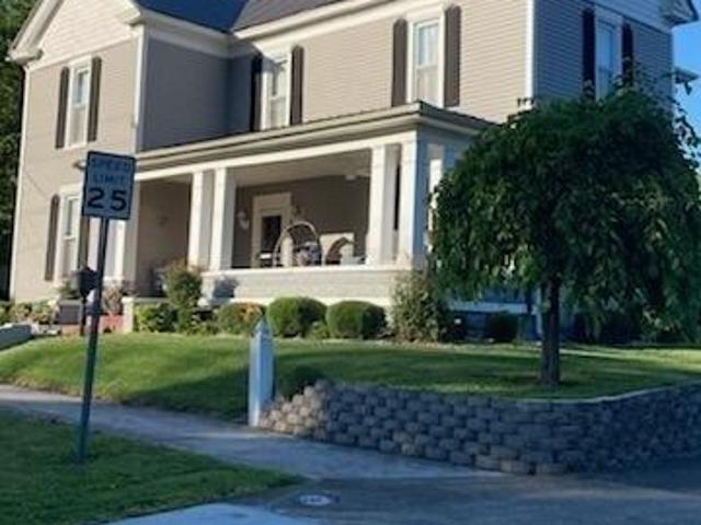 House for sale in Stanford, Kentucky