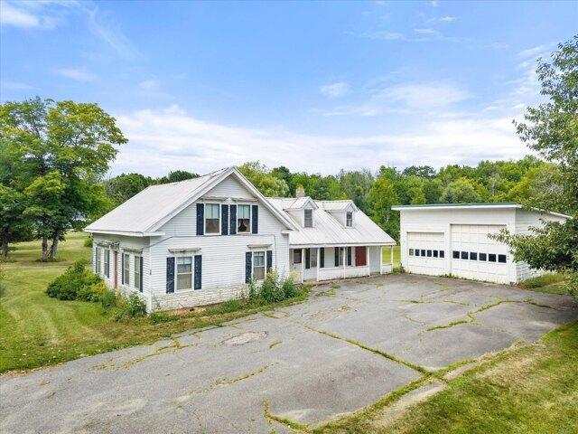 House for sale in Stetson, Maine
