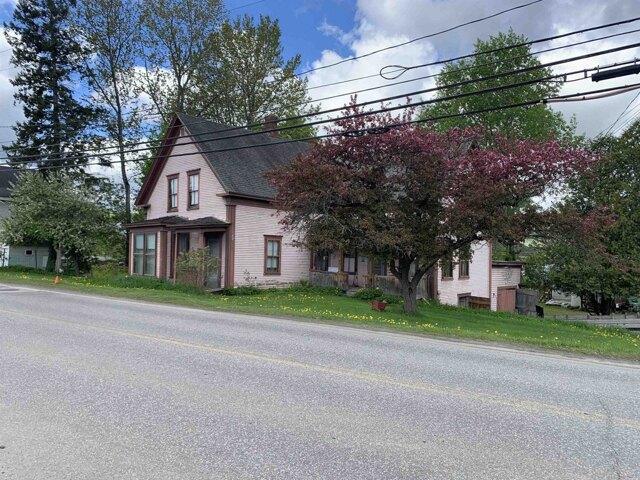 House for sale in New Hampshire