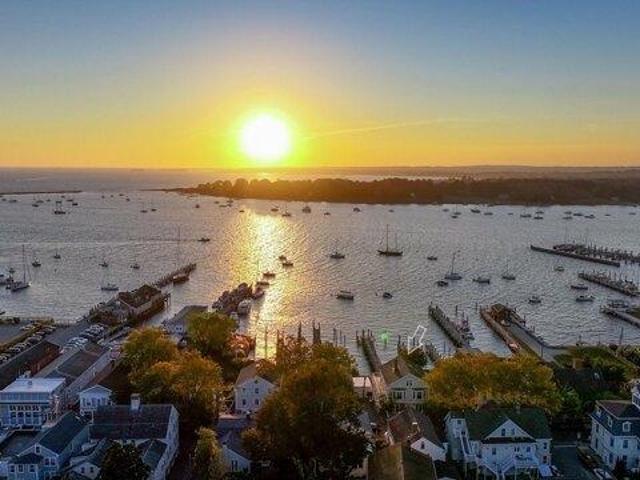 House for sale in Stonington, Connecticut