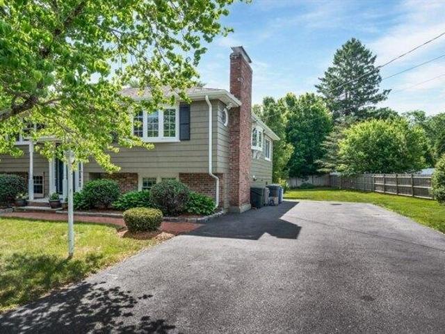 House for sale in Stoughton, Massachusetts