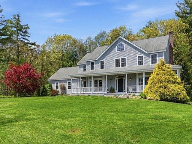 House for sale in Stow, Massachusetts