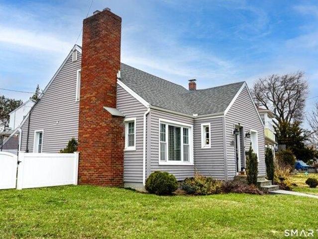 House for sale in Stratford, Connecticut