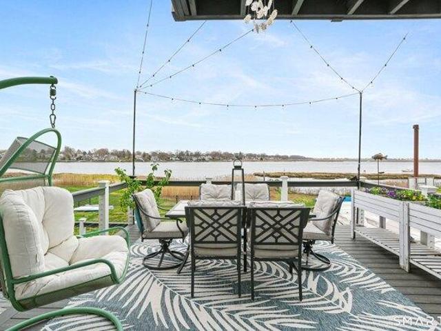 House for sale in Stratford, Connecticut