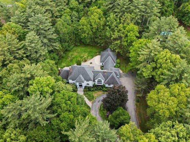 House for sale in New Hampshire
