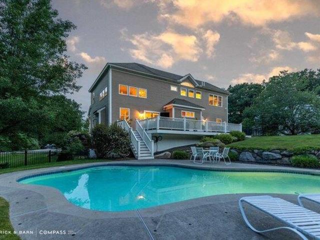 House for sale in New Hampshire
