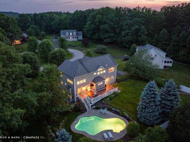 House for sale in New Hampshire