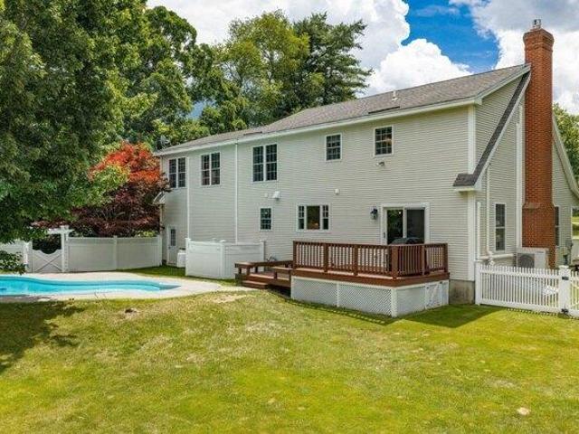 House for sale in New Hampshire