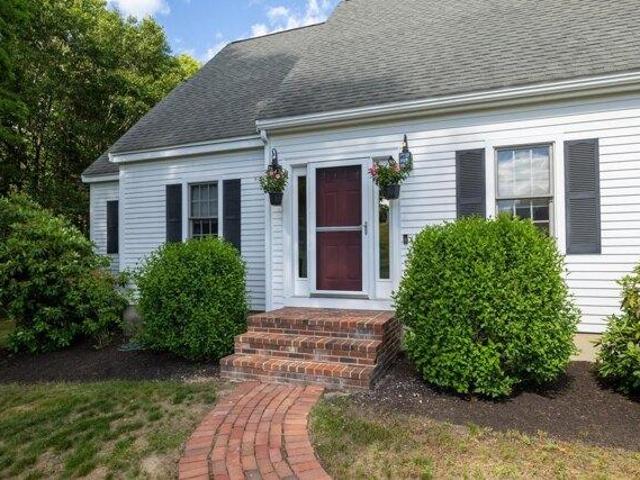 House for sale in New Hampshire