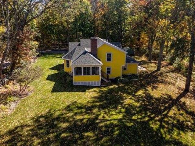 House for sale in Stratham, Rockingham County