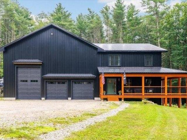 House for sale in Fiskdale, Massachusetts