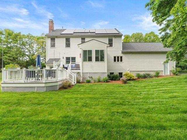 House for sale in Sudbury, Massachusetts