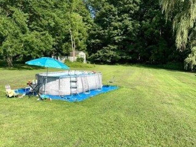House for sale in Suffield, Connecticut