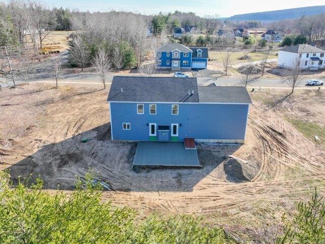 House for sale in Suffield, Connecticut