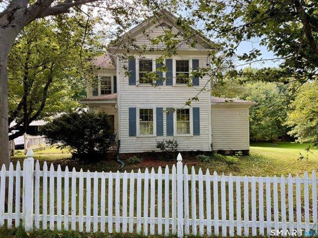House for sale in Suffield, Connecticut