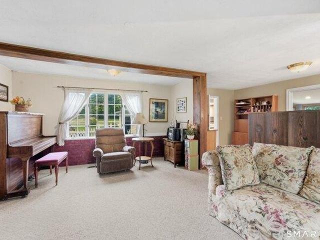 House for sale in West Suffield, Suffield