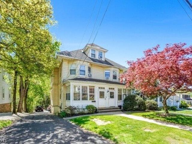 House for sale in Summit, New Jersey