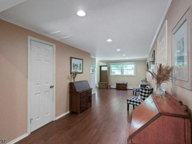 House for sale in Summit, New Jersey