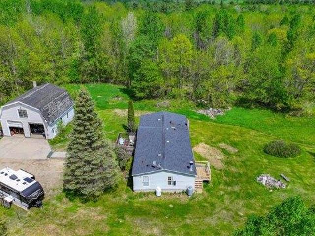 House for sale in Maine