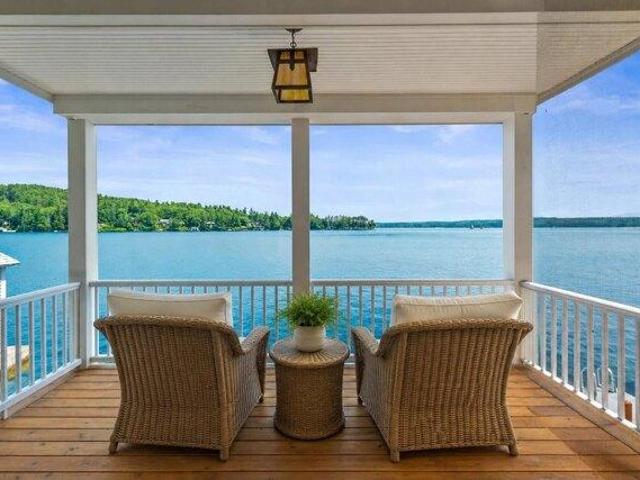 House for sale in New Hampshire