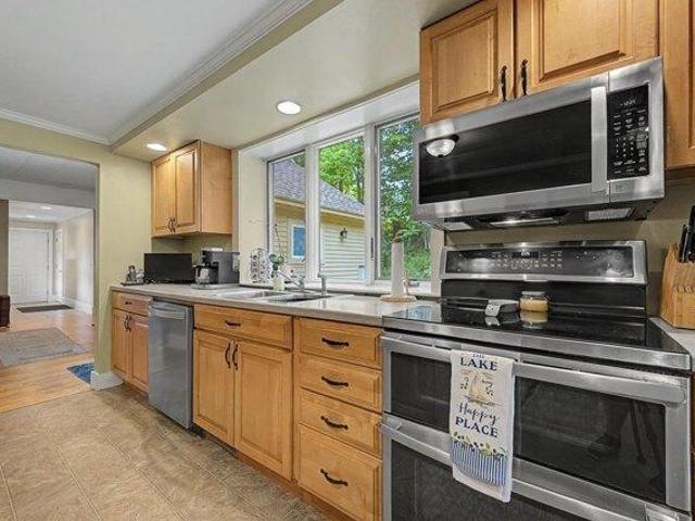 House for sale in Sunapee, Sullivan County