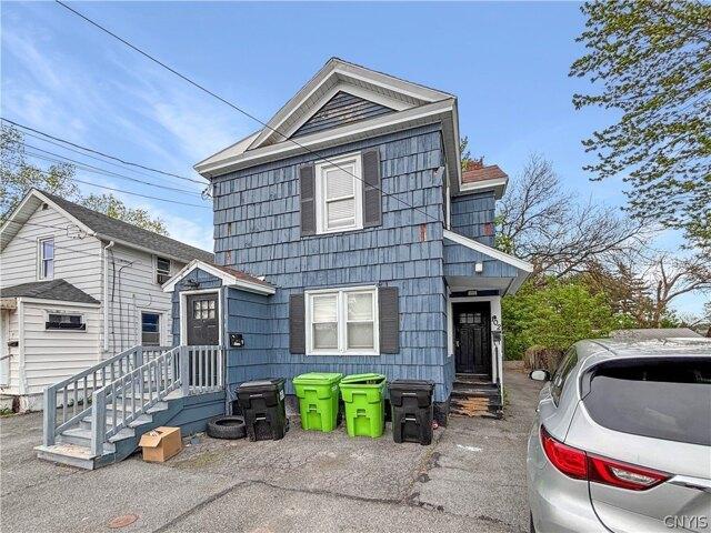 House for sale in New York