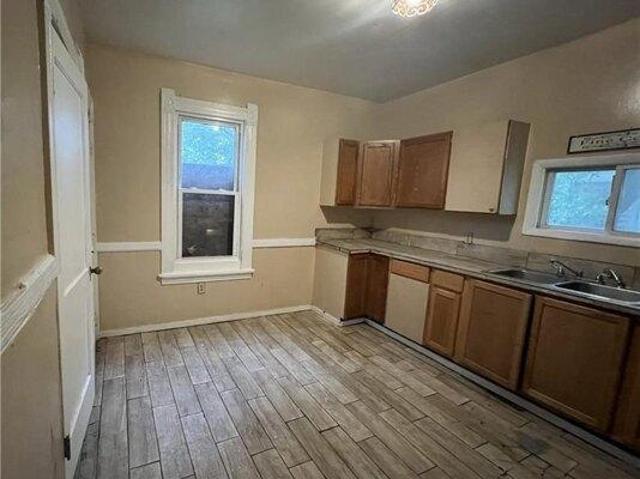 House for sale in Syracuse, New York