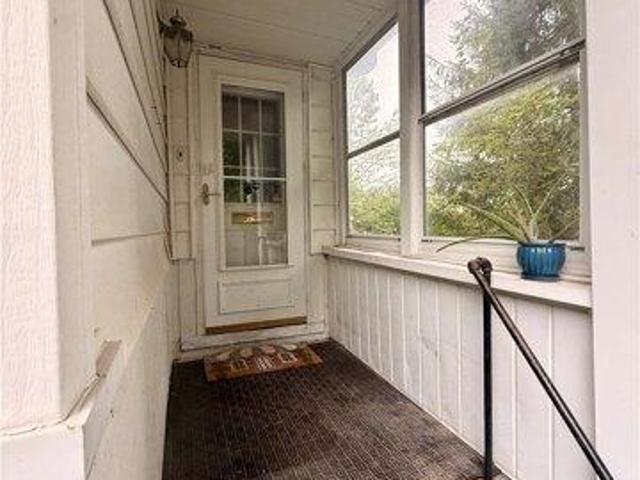House for sale in Syracuse, New York