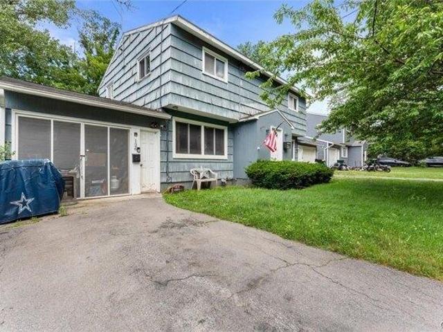 House for sale in Cicero, New York