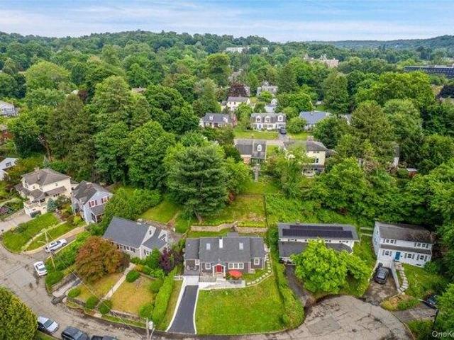 House for sale in Tarrytown, New York